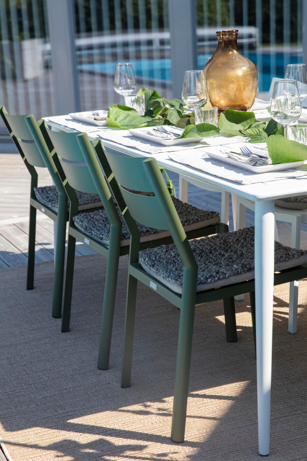 Delia chaise de table Moss green