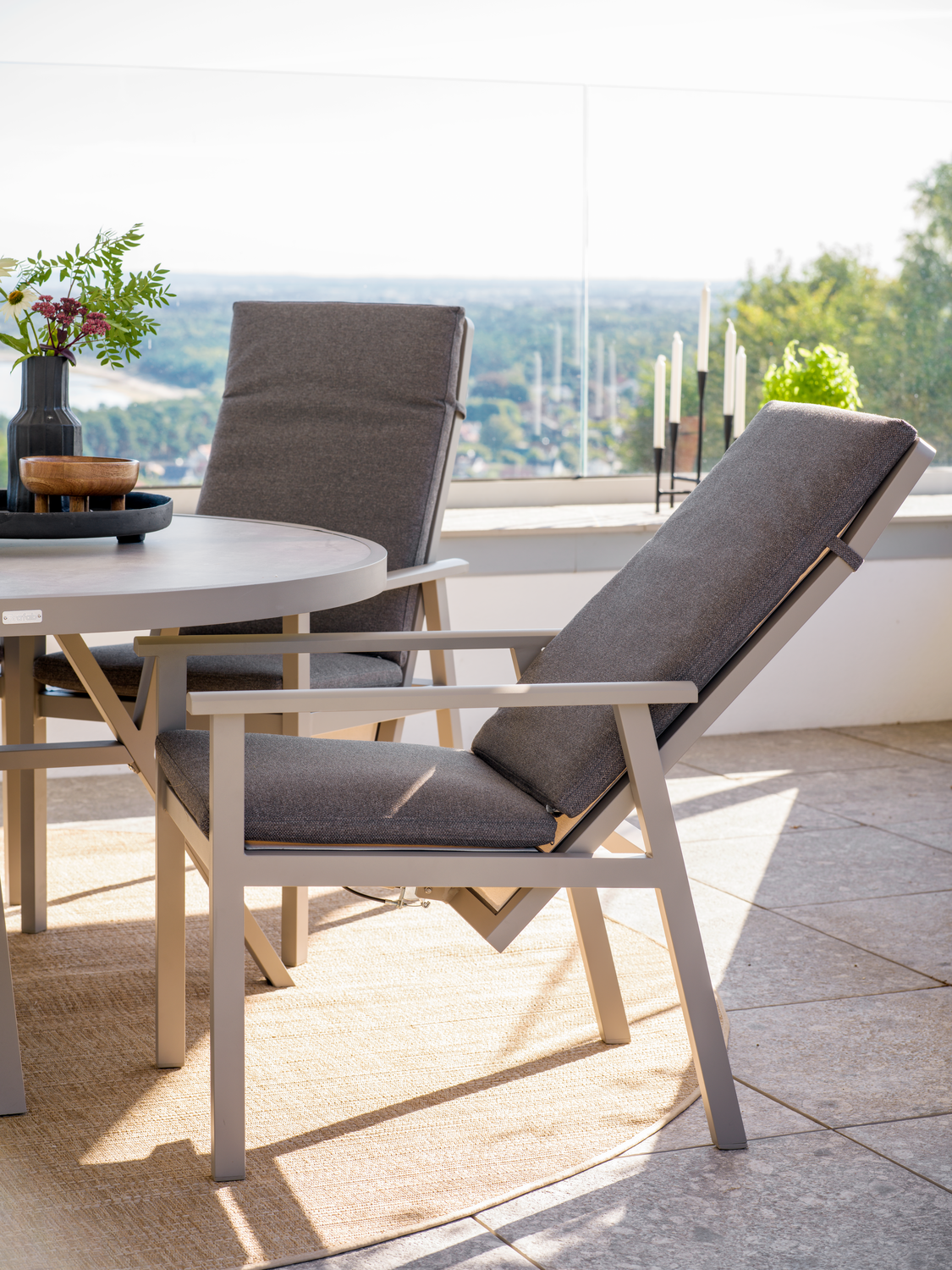 Samvaro table à manger Khaki/Sand