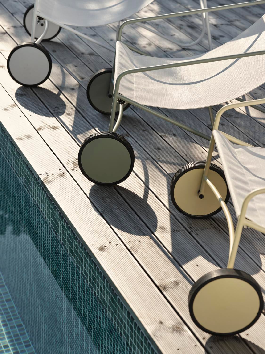 Poul Chair fauteuil lounge Dustygreen_Offwhite