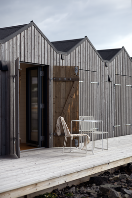 Haru table café Pearl white