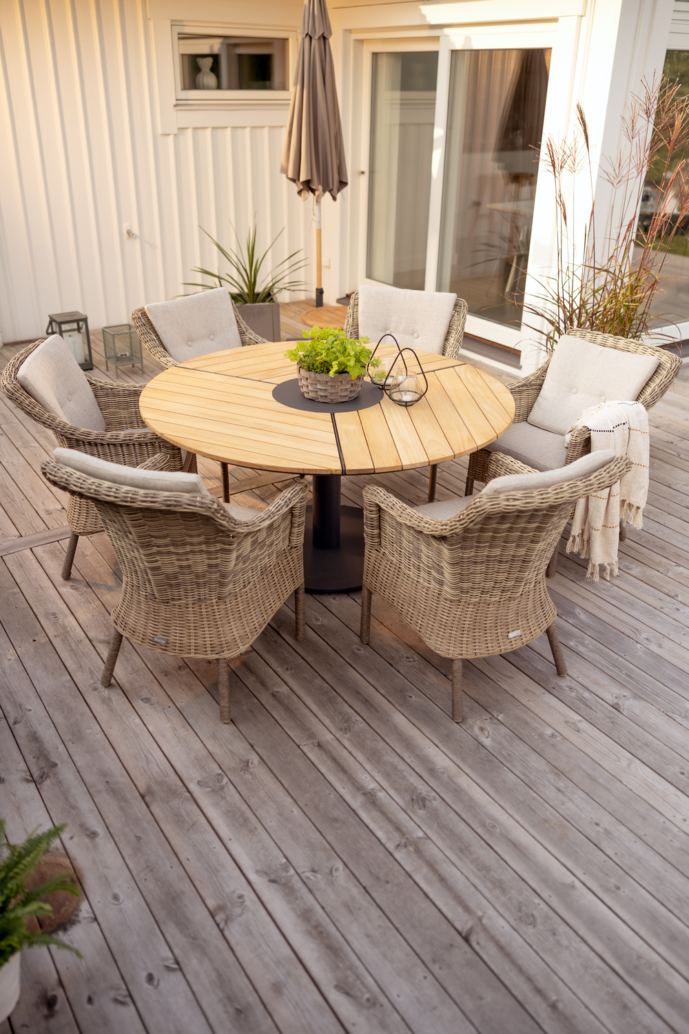 Peace Wood table à manger Antracit/Natur