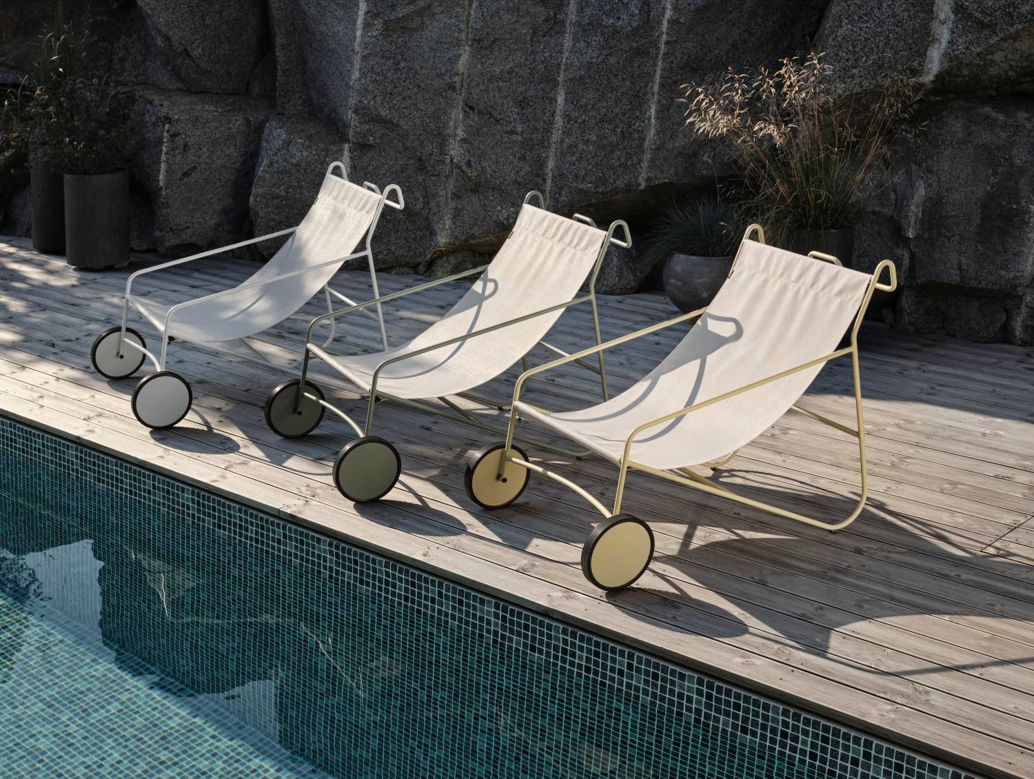 Poul Chair fauteuil lounge Dustygreen_Offwhite